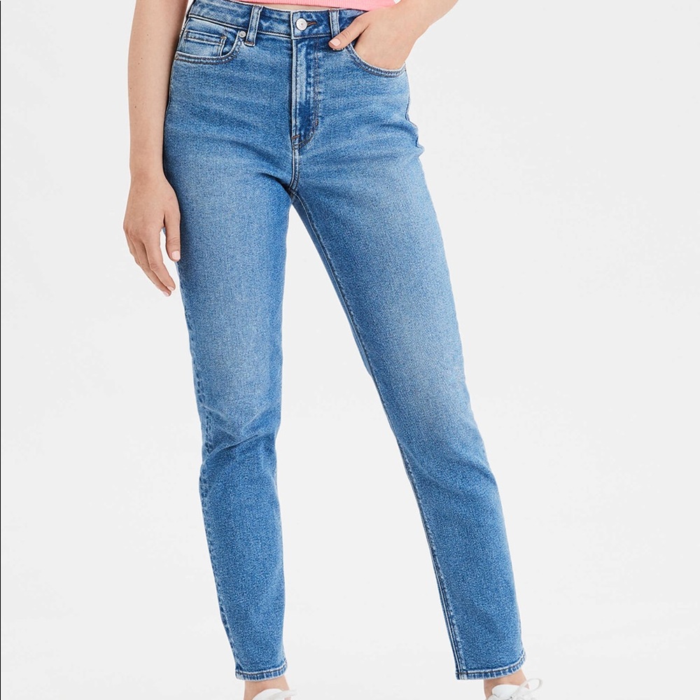 American Eagle Stretch Mom Jeans